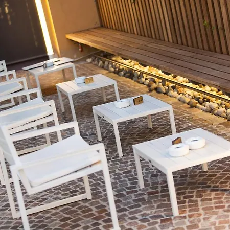 Di Garda 4* Наго